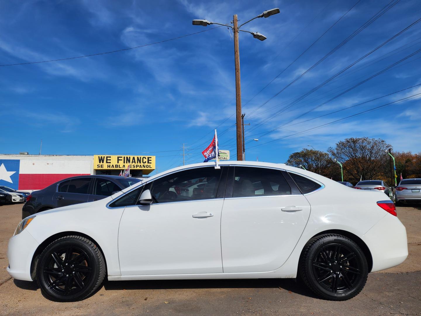 2015 WHITE Buick Verano (1G4PP5SK9F4) , AUTO transmission, located at 2660 S.Garland Avenue, Garland, TX, 75041, (469) 298-3118, 32.885551, -96.655602 - Welcome to DallasAutos4Less, one of the Premier BUY HERE PAY HERE Dealers in the North Dallas Area. We specialize in financing to people with NO CREDIT or BAD CREDIT. We need proof of income, proof of residence, and a ID. Come buy your new car from us today!! This is a very well cared for 2015 BU - Photo#6